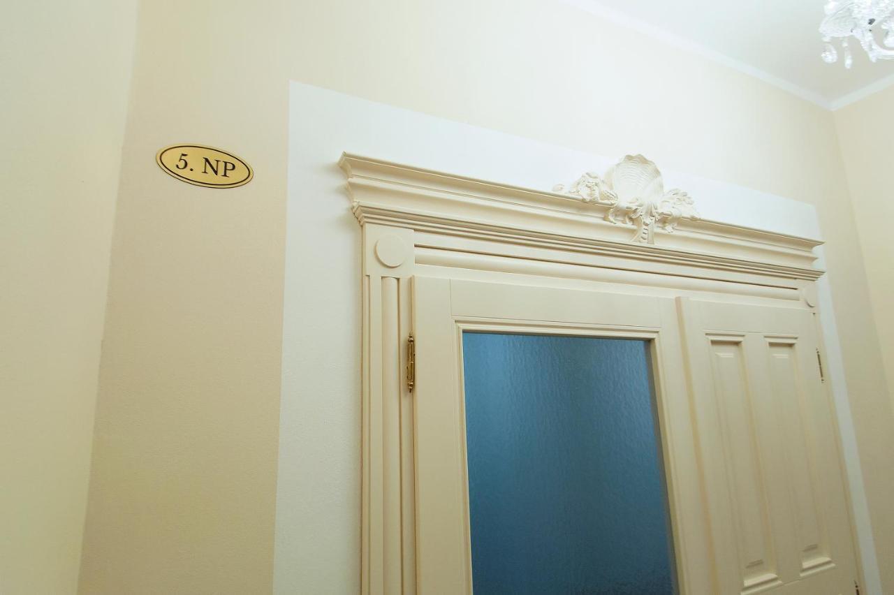 Modern apartment Spanelska Praha Eksteriør bilde